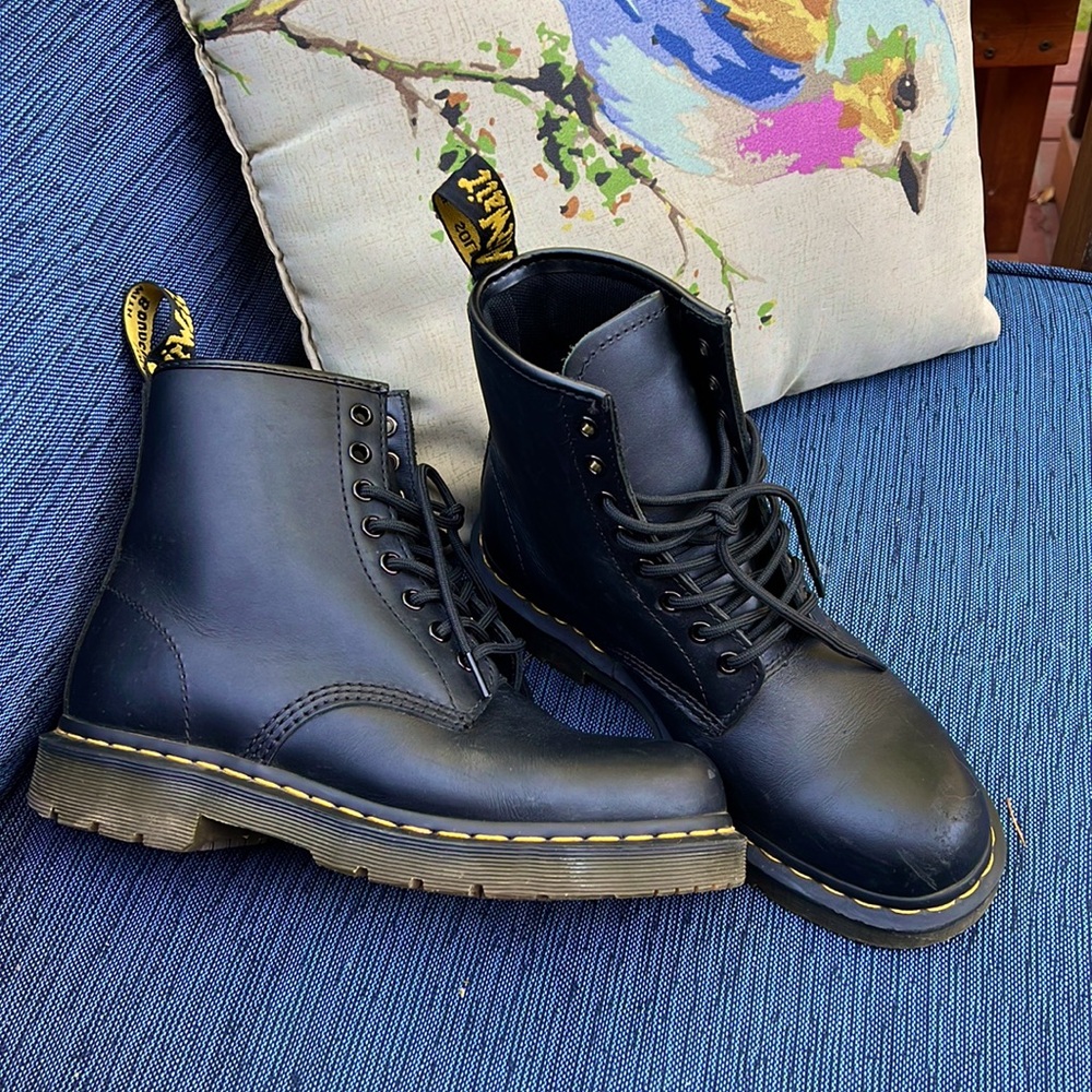 Doc Dr martins lace up boots 1460